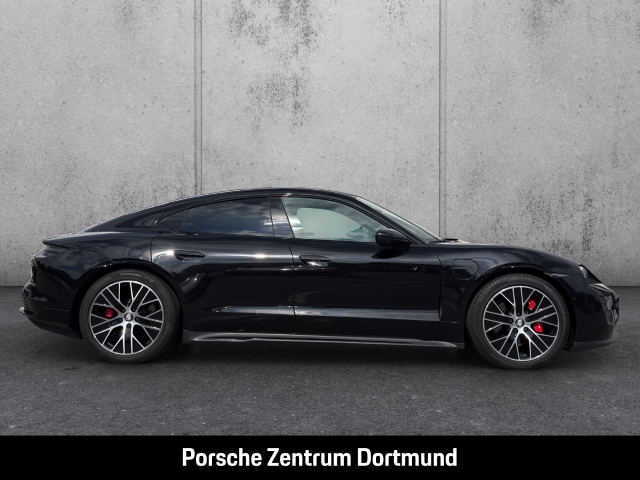 Porsche Taycan 4S