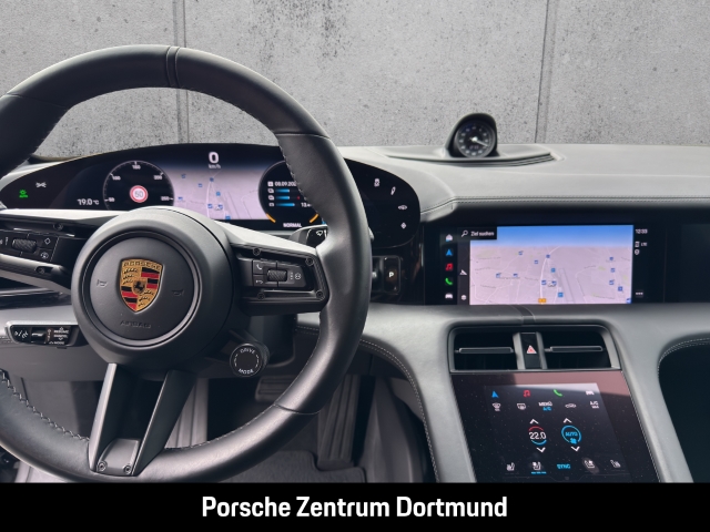 Porsche Taycan 4S