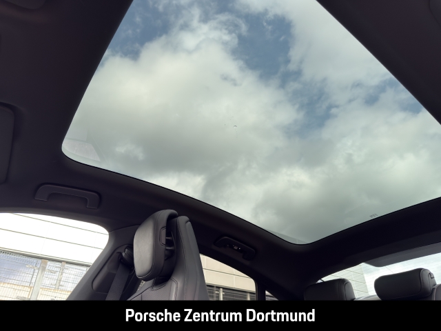 Porsche Taycan 4S