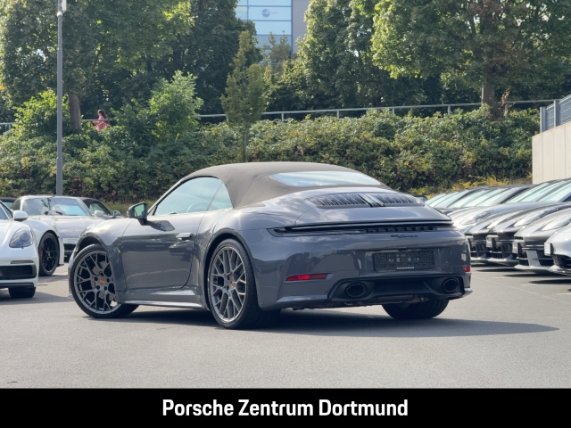 Porsche 992 -2 (911) Carrera Cabriolet