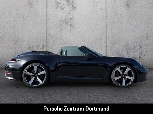 Porsche 992 -2 (911) Carrera Cabriolet