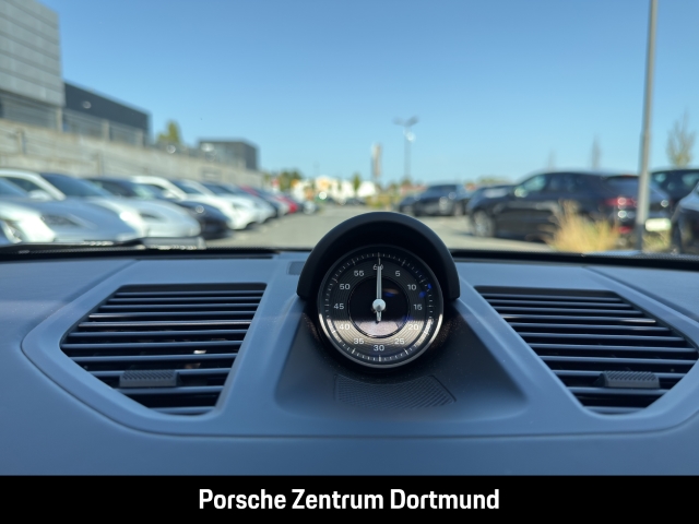 Porsche 992 -2 (911) Carrera Cabriolet