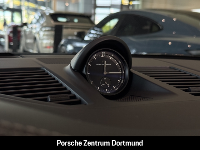 Porsche 992 -2 (911) Carrera S Cabriolet