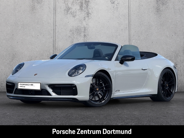 Porsche 992 (911) Carrera 4 GTS Cabriolet