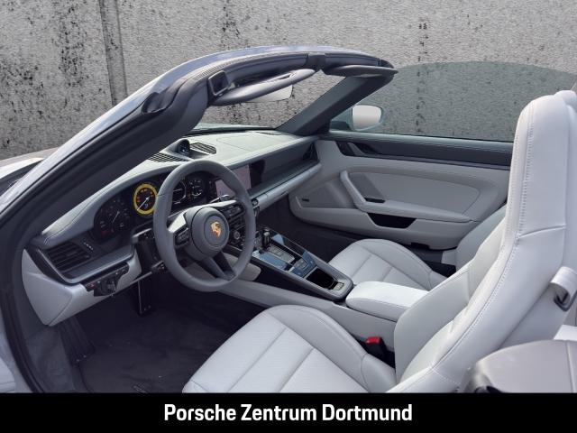 Porsche  992 (911) Carrera Cabriolet