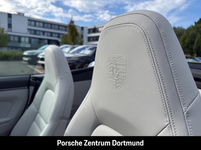 Porsche  992 (911) Carrera Cabriolet