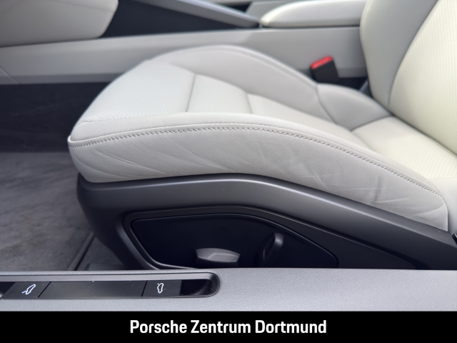 Porsche  992 (911) Carrera Cabriolet