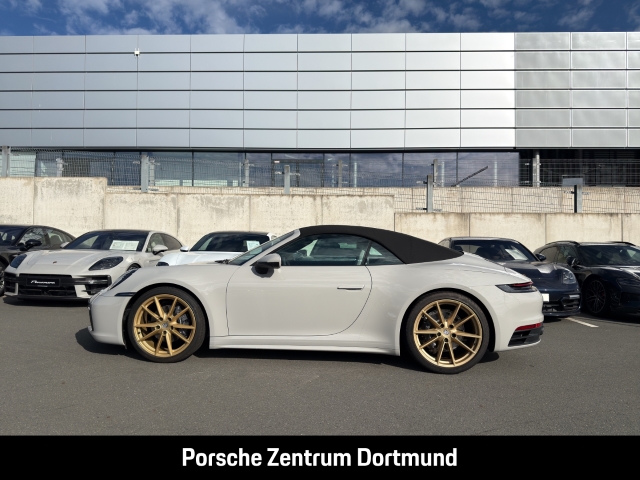 Porsche  992 (911) Carrera Cabriolet