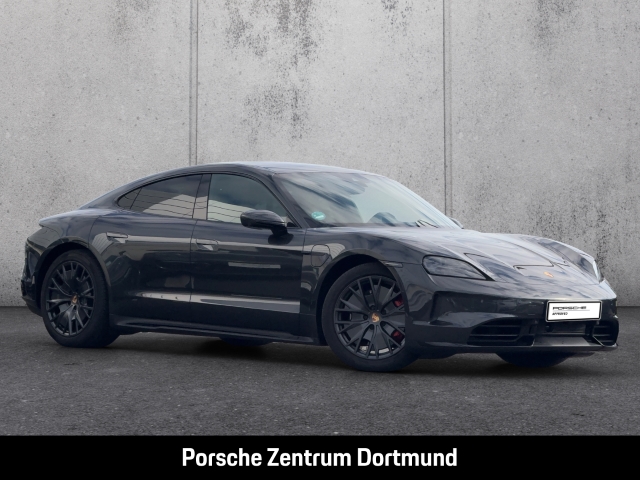 Porsche Taycan GTS