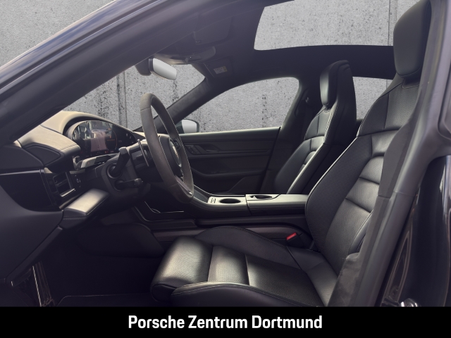 Porsche Taycan GTS