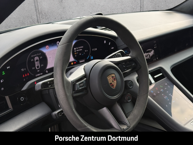 Porsche Taycan GTS