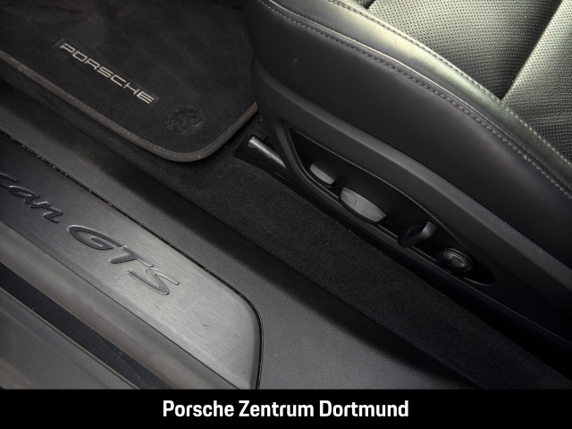 Porsche Taycan GTS