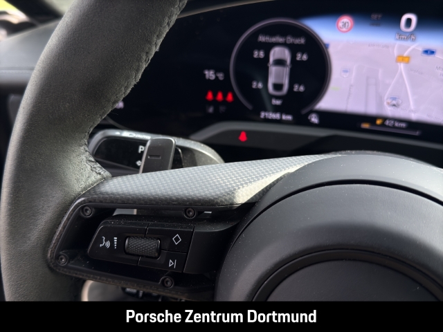 Porsche Taycan GTS