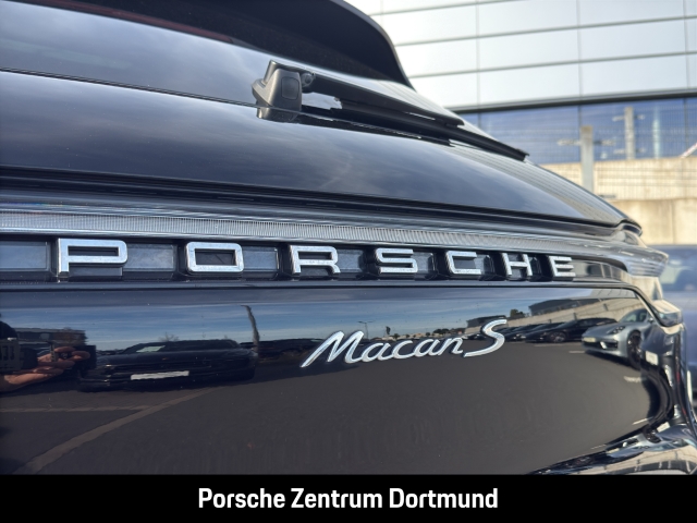 Porsche Macan S
