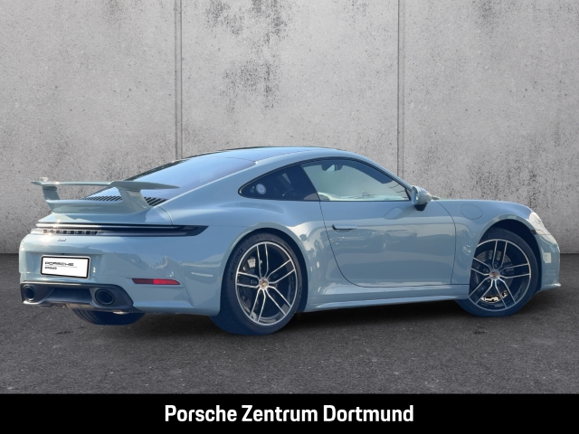 Porsche 992 -2 (911) Carrera T