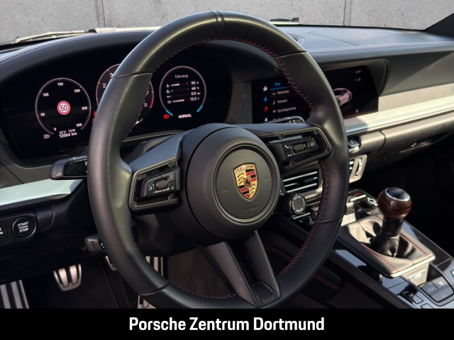 Porsche 992 -2 (911) Carrera T