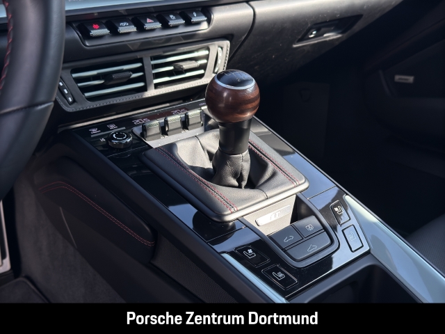 Porsche 992 -2 (911) Carrera T