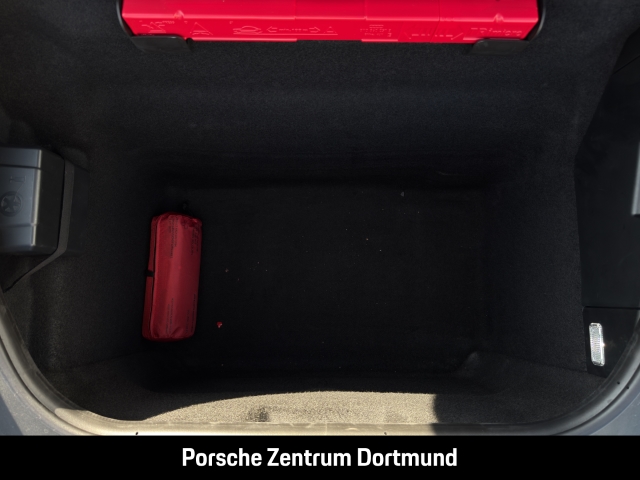 Porsche 992 -2 (911) Carrera T