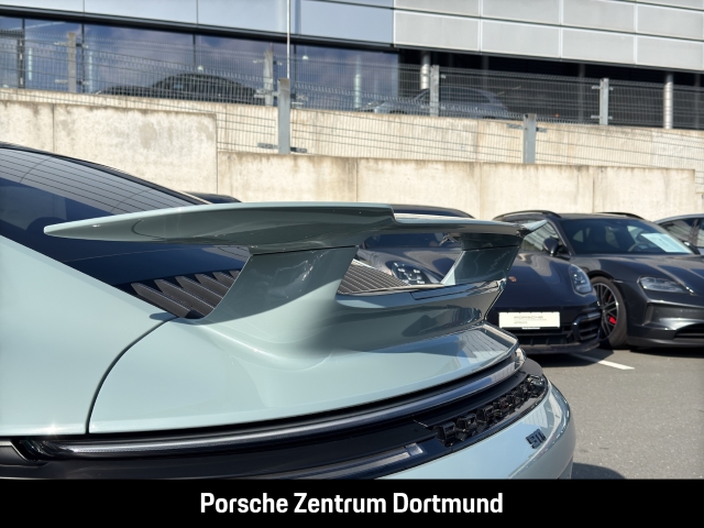 Porsche 992 -2 (911) Carrera T