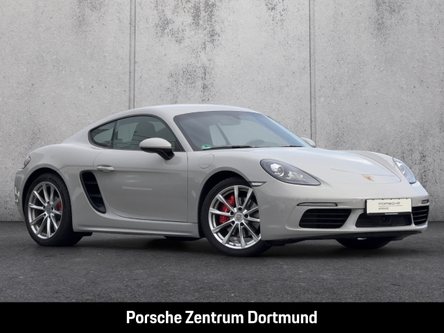 Porsche Cayman 718 S