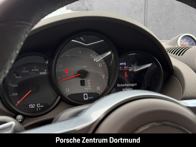 Porsche Cayman 718 S