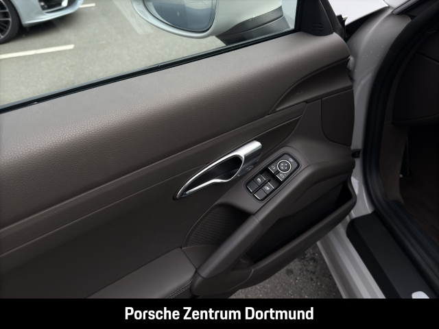Porsche Cayman 718 S