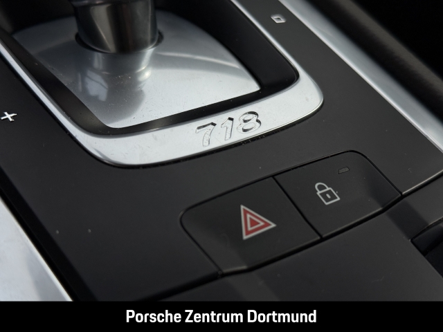 Porsche Cayman 718 S