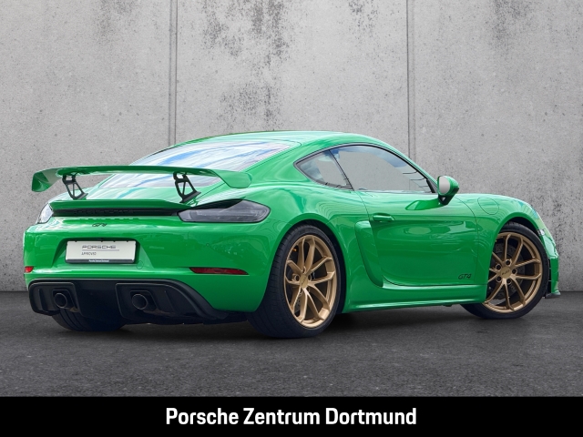 Porsche Cayman 718 GT4