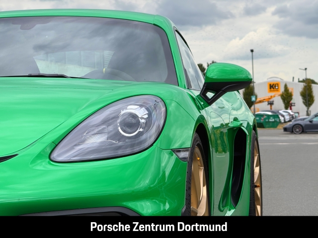 Porsche Cayman 718 GT4