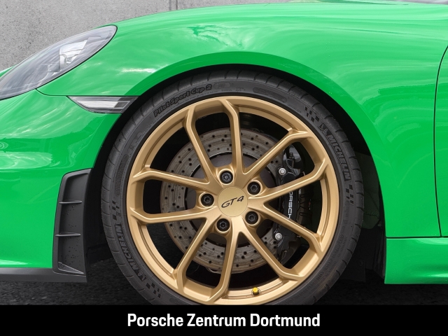 Porsche Cayman 718 GT4