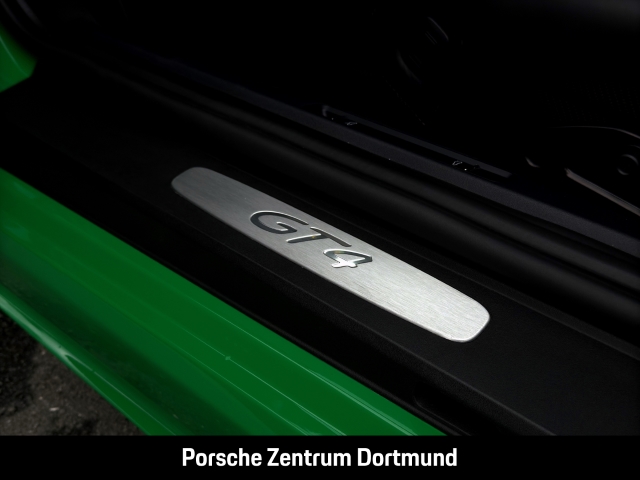 Porsche Cayman 718 GT4