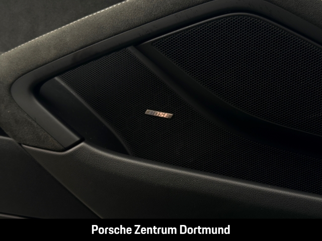 Porsche Cayman 718 GT4