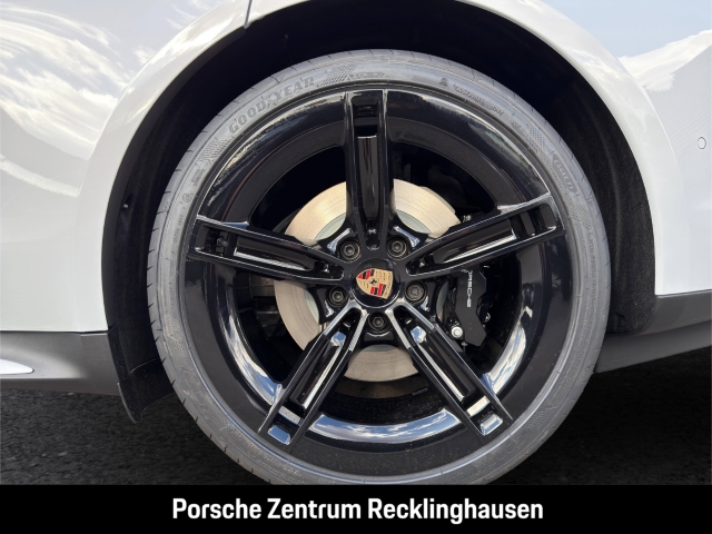 Porsche Taycan Black Edition InnoDrive Sportabgas HUD
