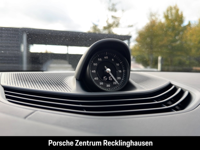 Porsche Taycan Black Edition InnoDrive Sportabgas HUD