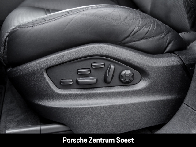 Porsche Cayenne /22-Zoll/PASM/Panorama/Sport-Chrono/BOSE