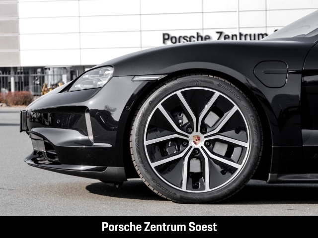 Porsche Taycan Black Edition/Panorama/Sport-Chrono/BOSE