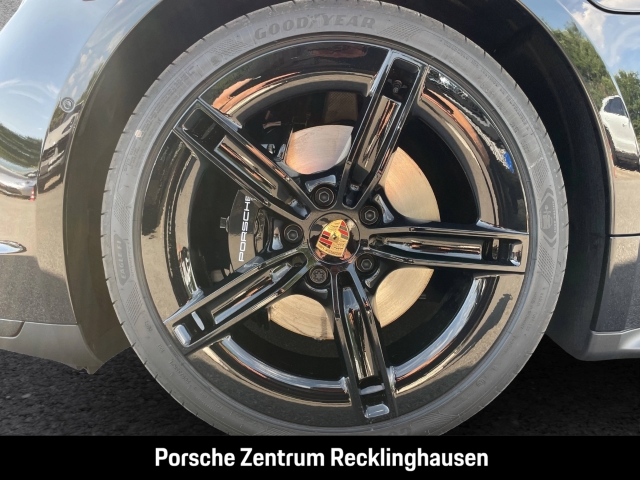 Porsche Taycan Black Edition InnoDrive LED-Matrix HeadUp