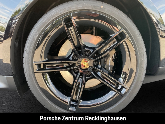 Porsche Taycan Black Edition InnoDrive LED-Matrix HeadUp
