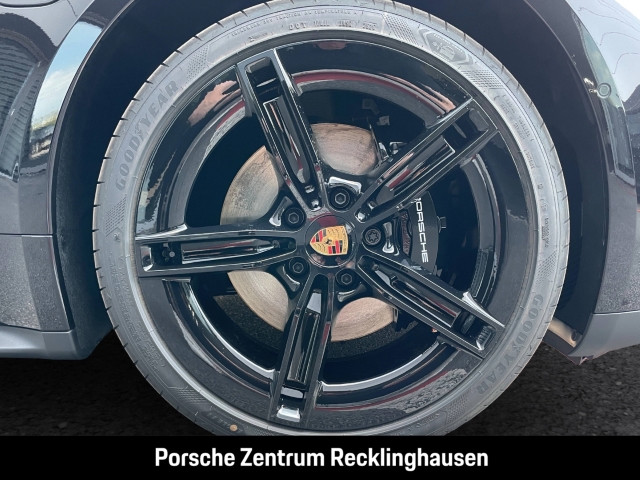 Porsche Taycan Black Edition InnoDrive LED-Matrix HeadUp