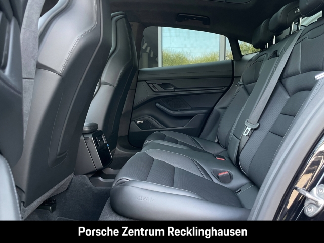 Porsche Taycan Black Edition InnoDrive LED-Matrix HeadUp