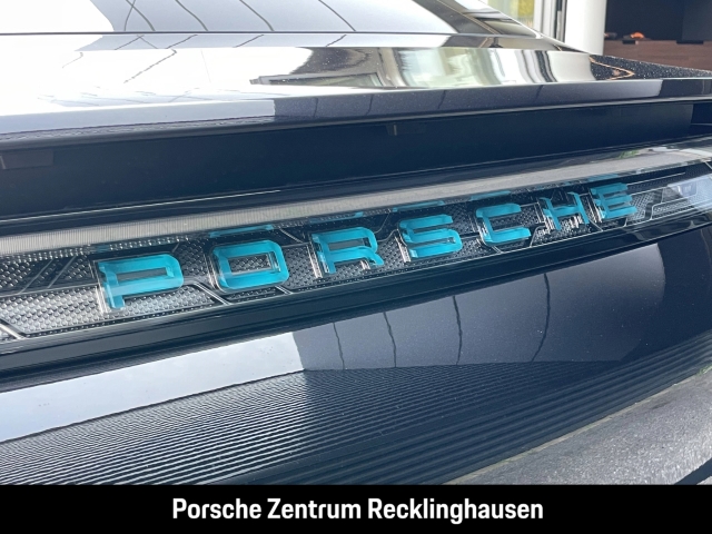 Porsche Taycan Black Edition InnoDrive LED-Matrix HeadUp