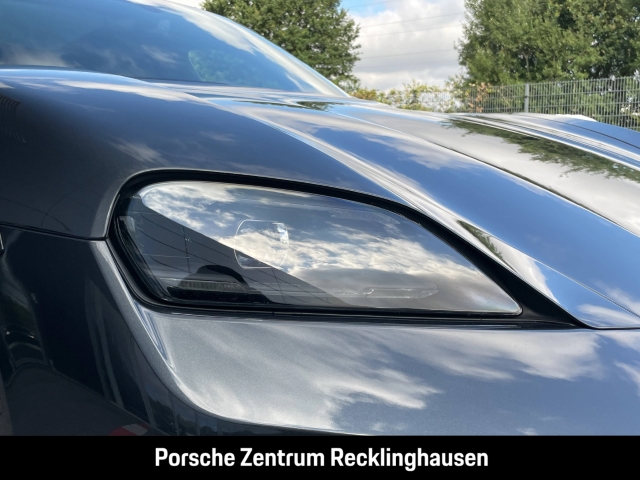 Porsche Taycan Surround View Panoramadach BOSE 20-Zoll