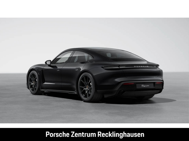 Porsche Taycan 4