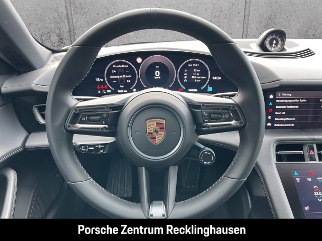 Porsche Taycan 4 BOSE Luftfederung Panorama InnoDrive