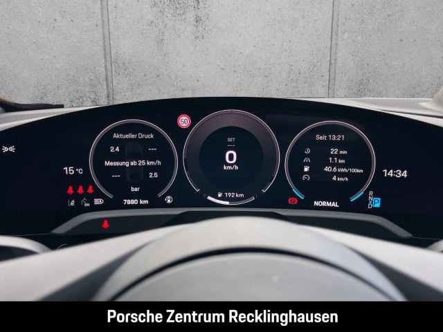 Porsche Taycan 4 BOSE Luftfederung Panorama InnoDrive