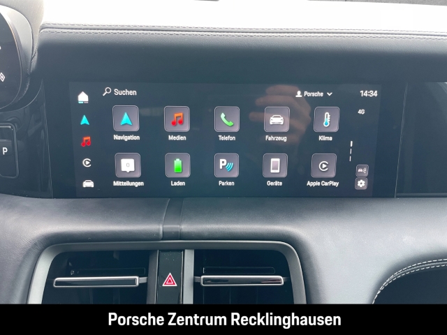 Porsche Taycan 4 BOSE Luftfederung Panorama InnoDrive