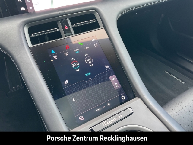 Porsche Taycan 4 BOSE Luftfederung Panorama InnoDrive