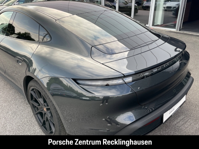 Porsche Taycan 4 Surround-View LED-Matrix Luftfederung