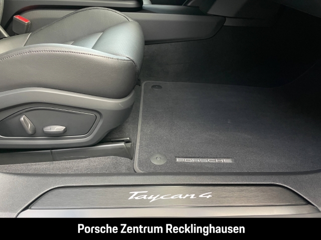 Porsche Taycan 4 Surround-View LED-Matrix Luftfederung