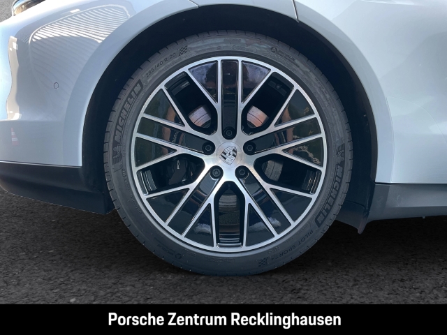 Porsche Taycan Surround-View Panoramadach BOSE 20-Zoll